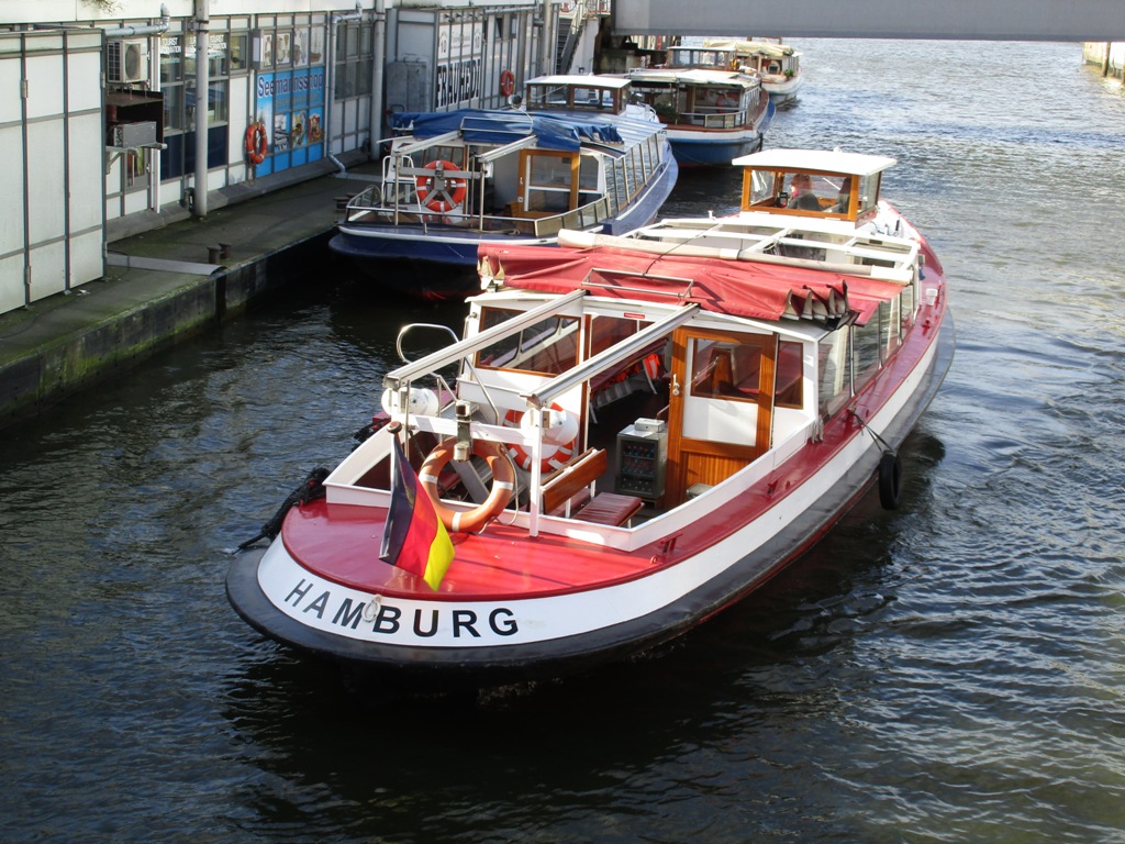 Ausflug 2017 nach Hamburg (9) - Hafenrundfahrt mit der "Hansen sien"