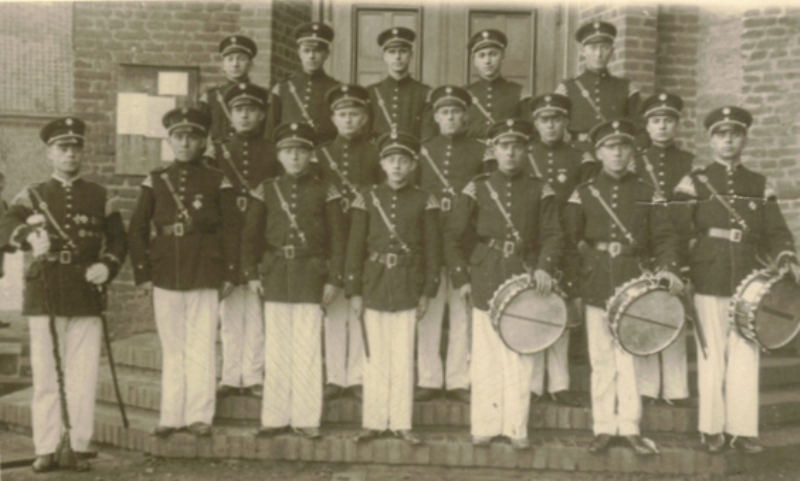 Gruppenbild 1938 - in den neuen erstmals grünen Uniformen