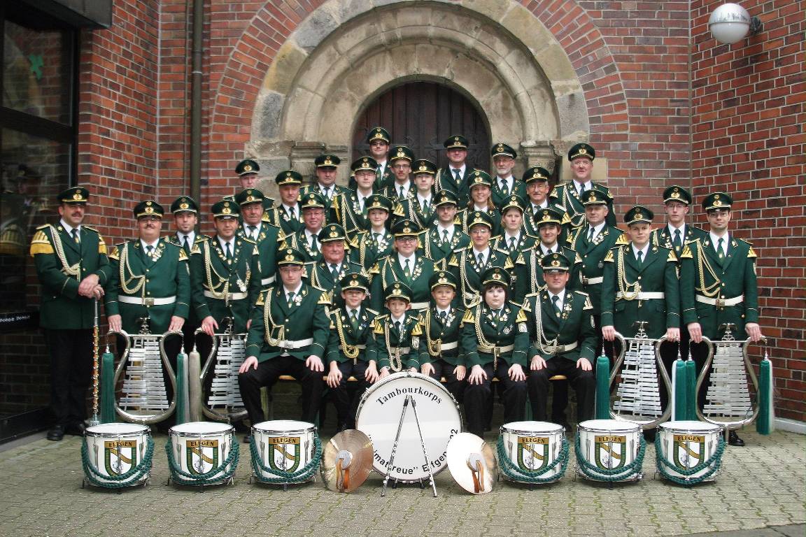 Gruppenbild 2011 - aus Anlass des 90-jährigen Vereinsbestehens 2012